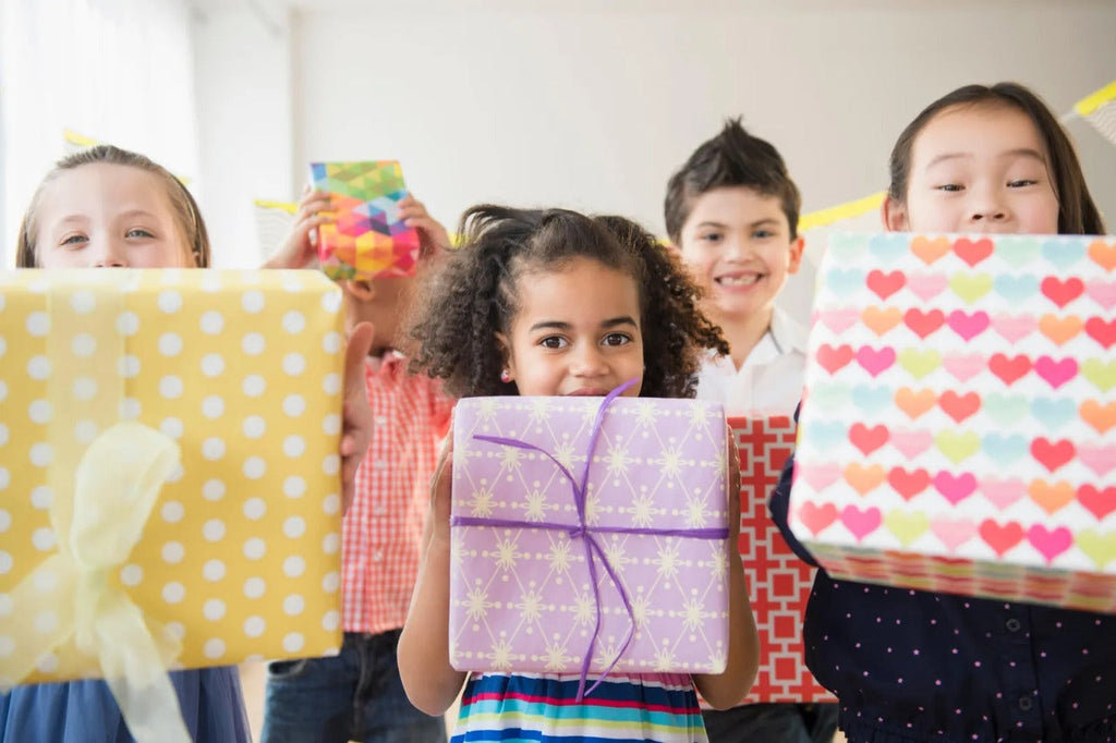 The Ultimate Guide to Gifts for Kids – Fun, Unique and Absolutely Loved by All Ages
