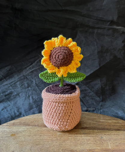 Crochet - Sunflower Pot