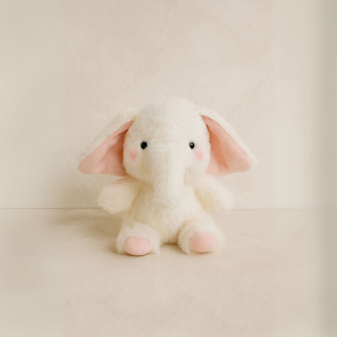 bag charm elephant